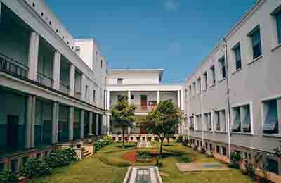 學校門衛職責范圍管理制度明細范本